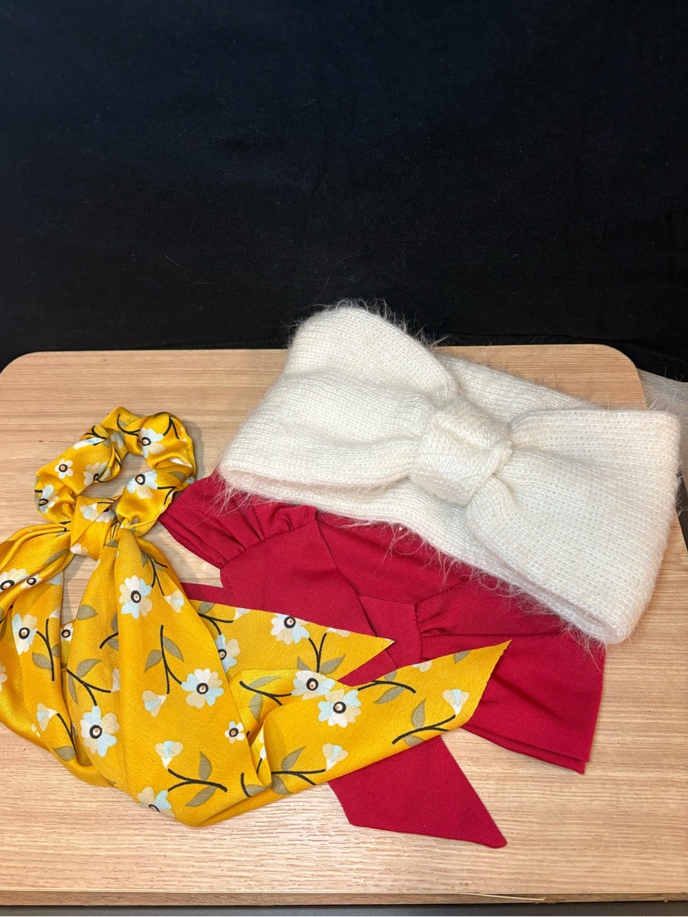 Bundle of Fun Hair Accessories❤️🤍💝